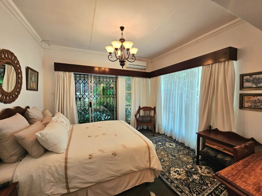 6 Bedroom Property for Sale in Grimbeeck Park North West